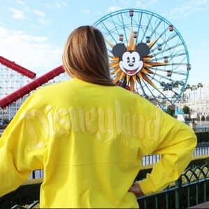 Disneyland | Dapper Yellow Spirit Jersey Size XS Flawed